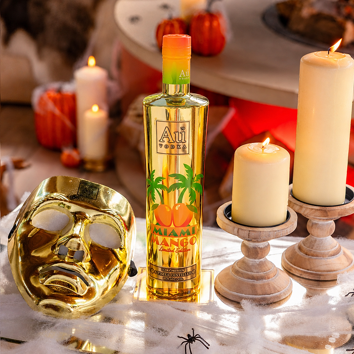 Au Vodka Any 70cl Bottle & Gold Mask