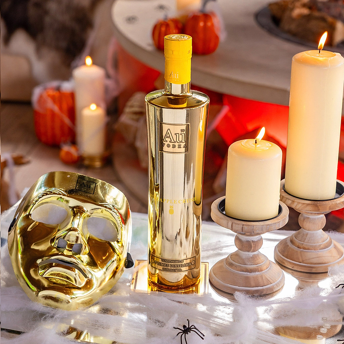 Au Vodka Any 70cl Bottle & Gold Mask