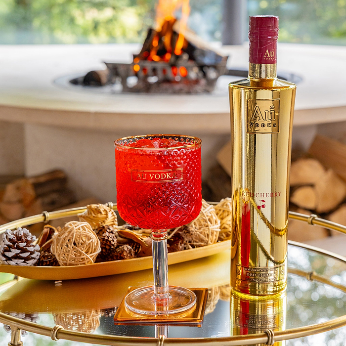 Au Vodka Red Cherry 70cl & Any Glass