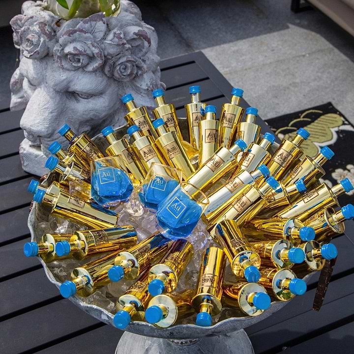 Au Vodka Blue Raspberry Miniature - Au Vodka