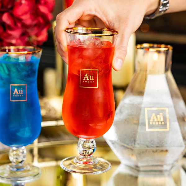 Au Hurricane Glass