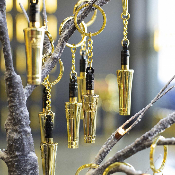 Au Vodka Gold Key Chain