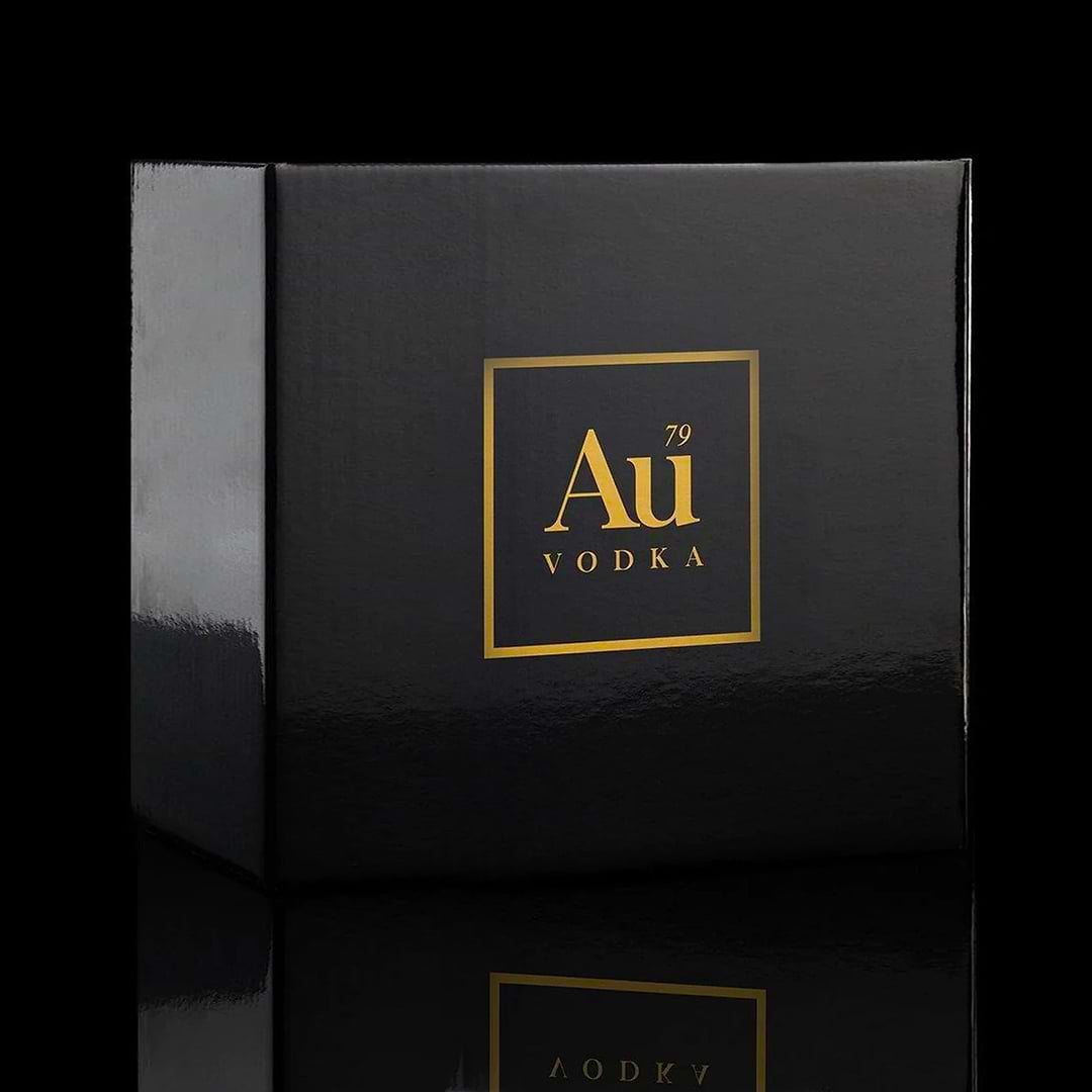 Au Vodka Original black gift box with gold logo