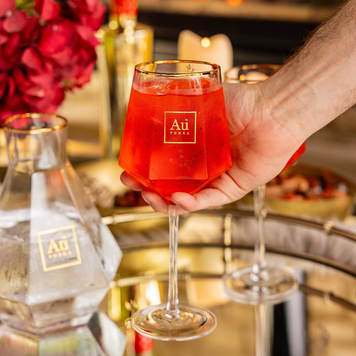 Au Vodka Longstem DC Glass 3
