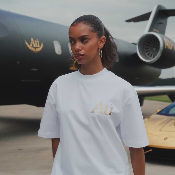 Au Signature T-Shirt -  Black
