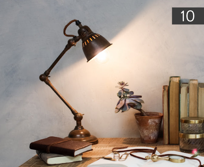 Tubu Desk Lamp