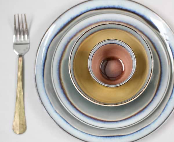 Ceramic dining plates