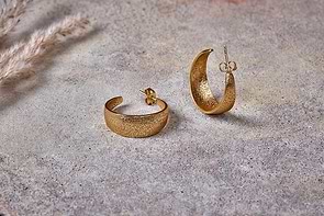 Aavani Earrings - Gold-GIFTING-Nkuku