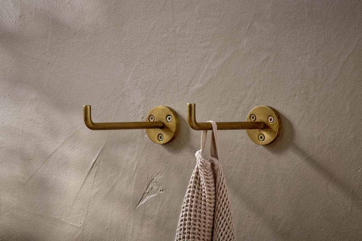 Aniko Iron Hook - Brass (Set of 2)-STORAGE-Nkuku