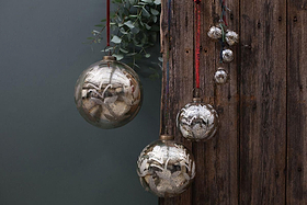 Antique Gold Baubles (Set of 4)-CHRISTMAS DECORATIONS-Nkuku