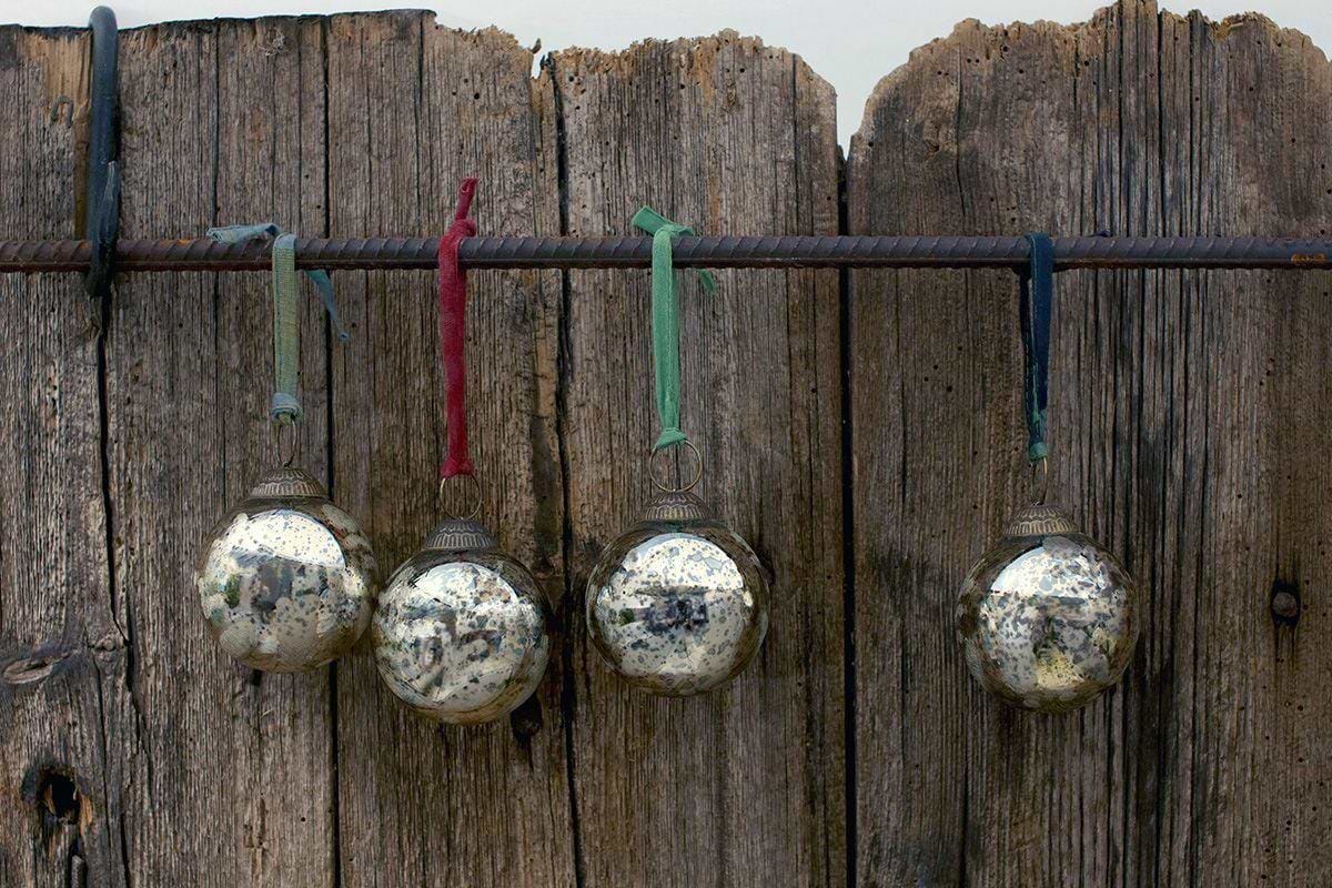 Antique Gold Baubles (Set of 4)-CHRISTMAS DECORATIONS-Nkuku