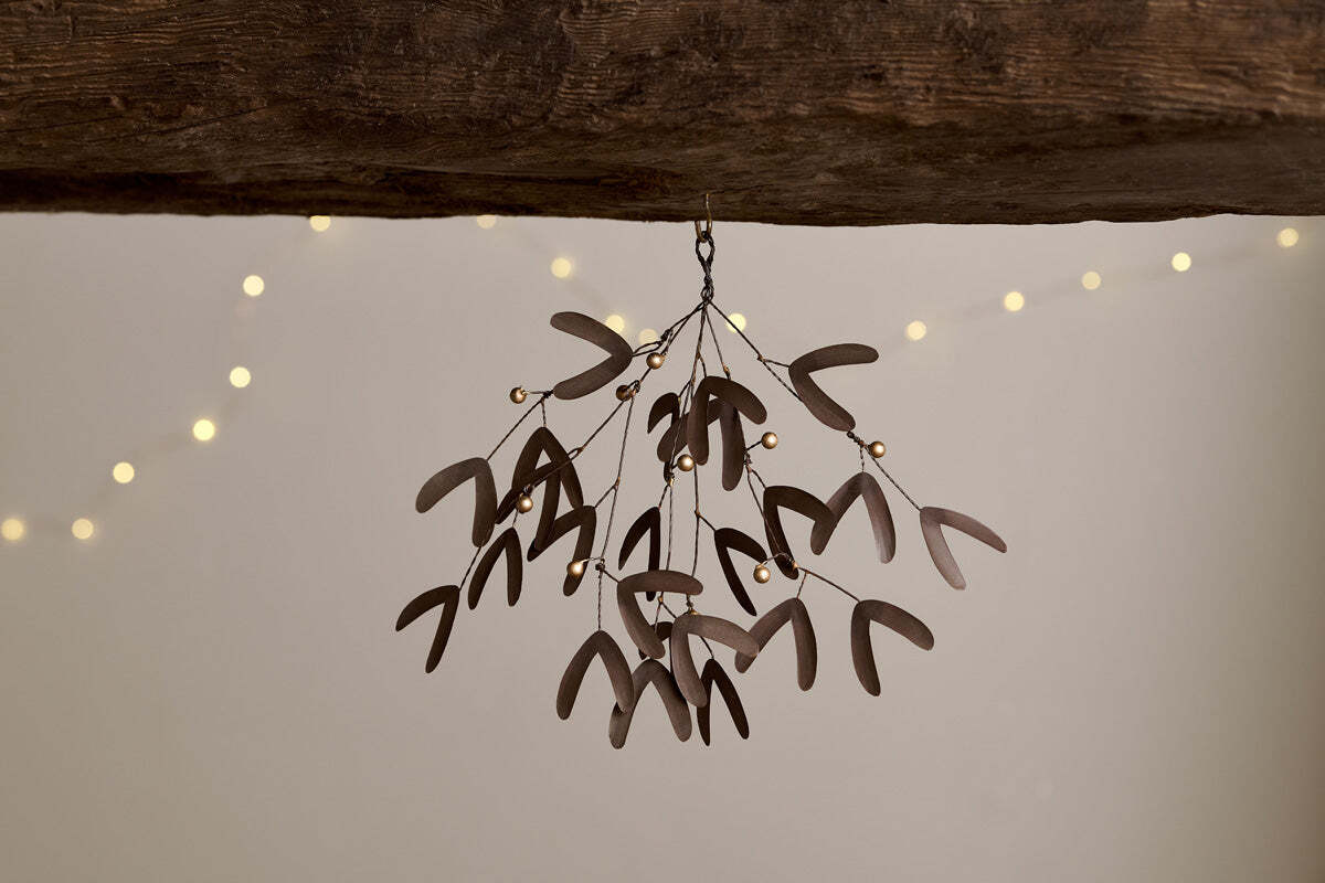 Avni Mistletoe - Antique Brass-CHRISTMAS DECORATIONS-Nkuku