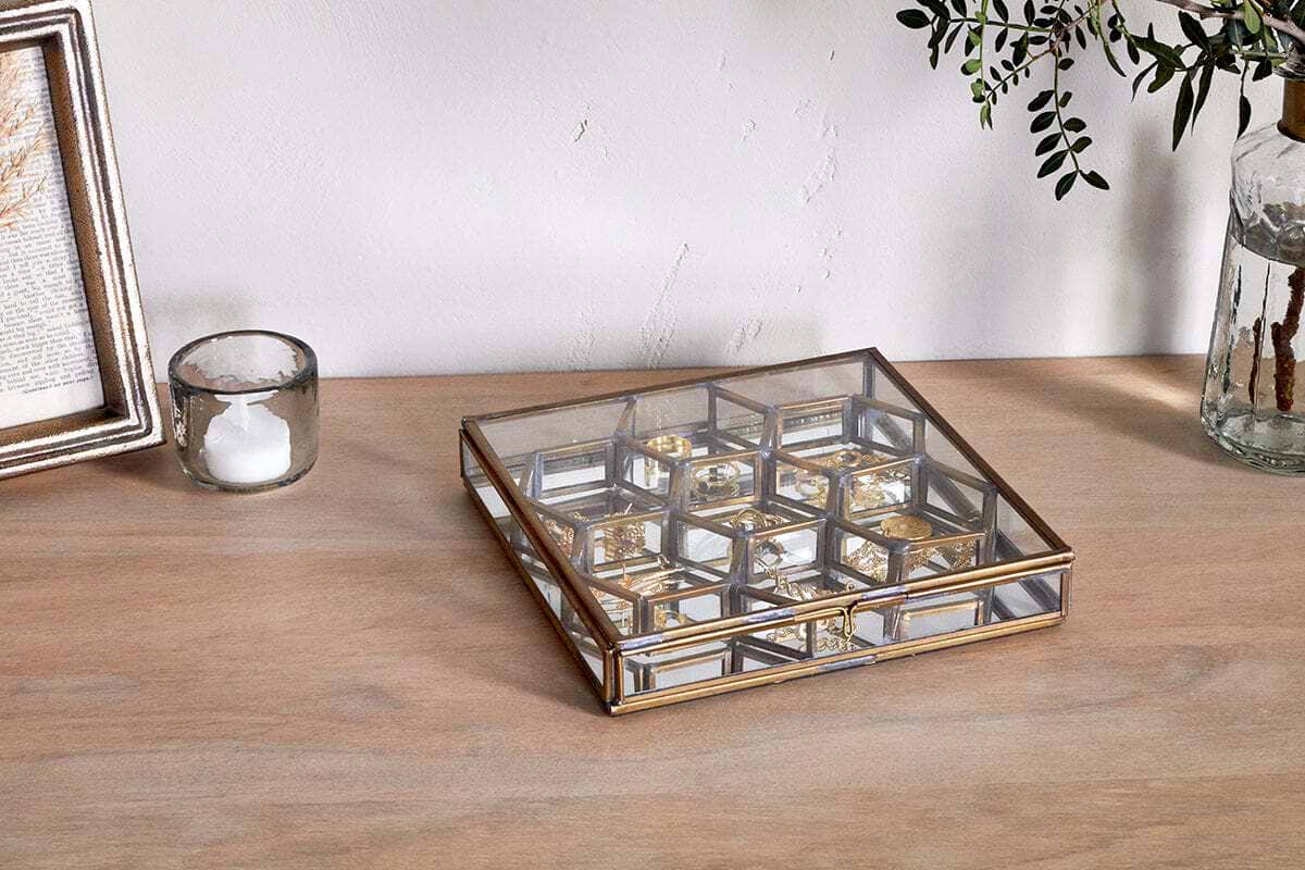Bequai Honeycomb Box-GIFTING-Nkuku