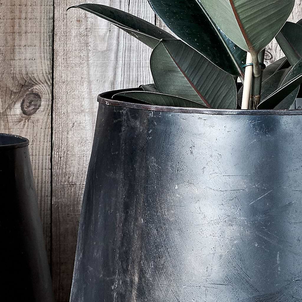 nkuku plant pot Endo Reclaimed Iron Planter – Nkuku