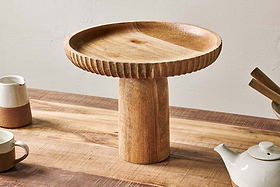 Gavivi Mango Wood Stand