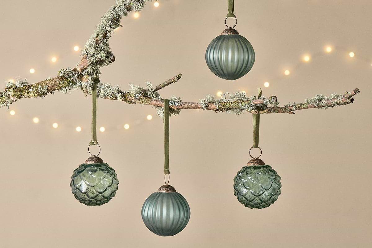 Hara Baubles - Green (Set of 4)