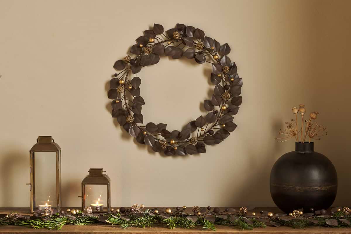 Ishana Wreath - Antique Brass-CHRISTMAS DECORATIONS-Nkuku