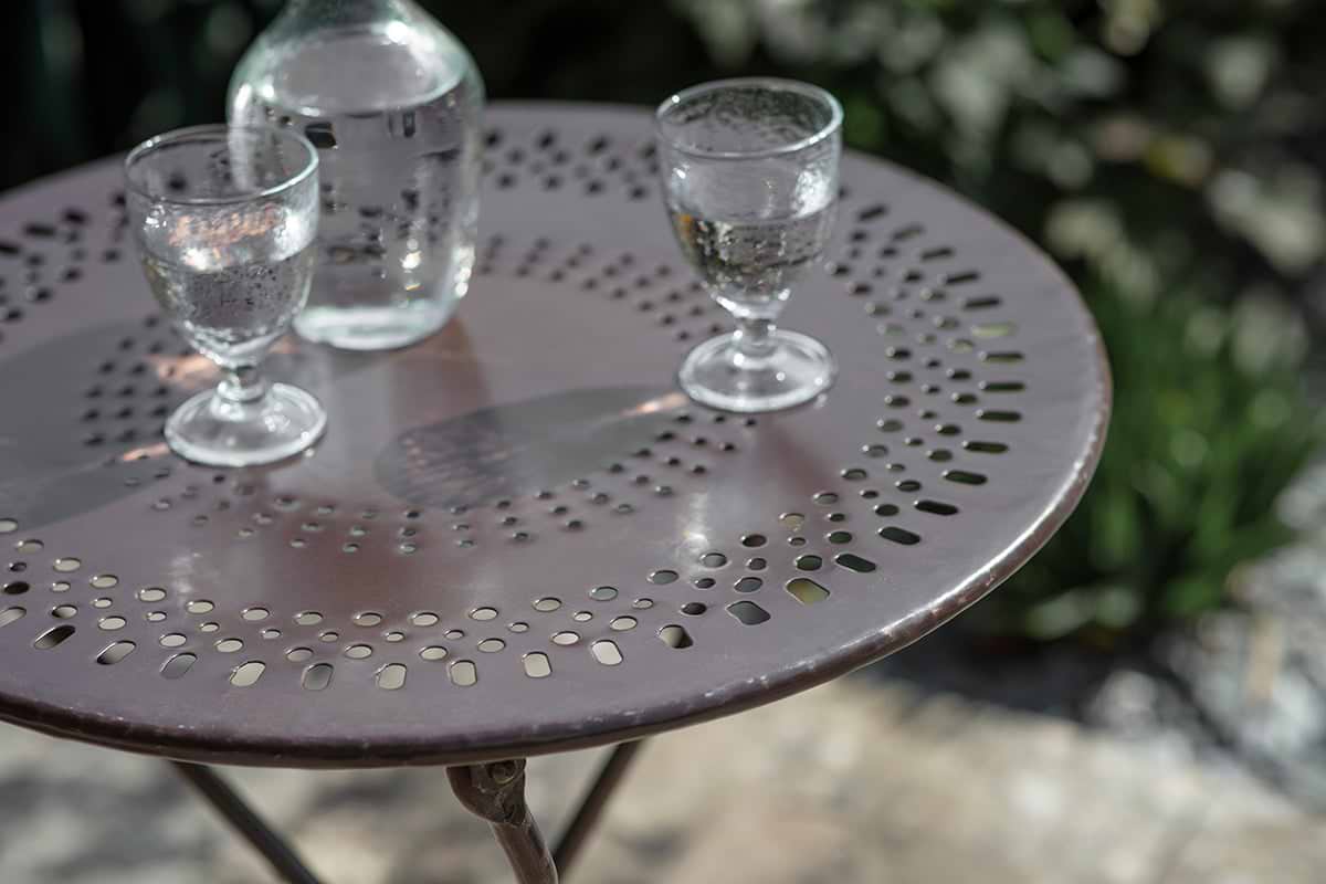 Jeavika Iron Outdoor Bistro Table - Black – Nkuku