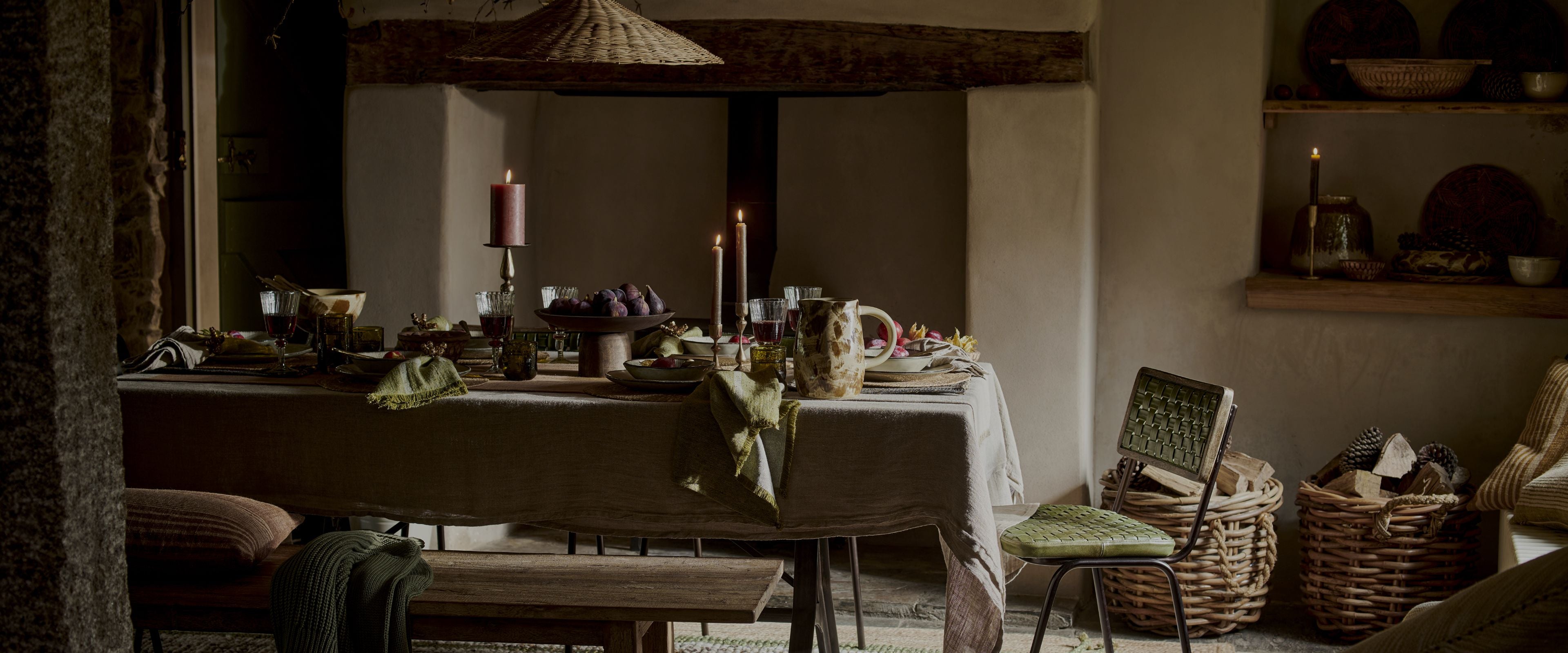 Kitchen_Dining_Desk_35058cba-5a52-4b1b-ad2c-1c8bf7c926cc-Nkuku
