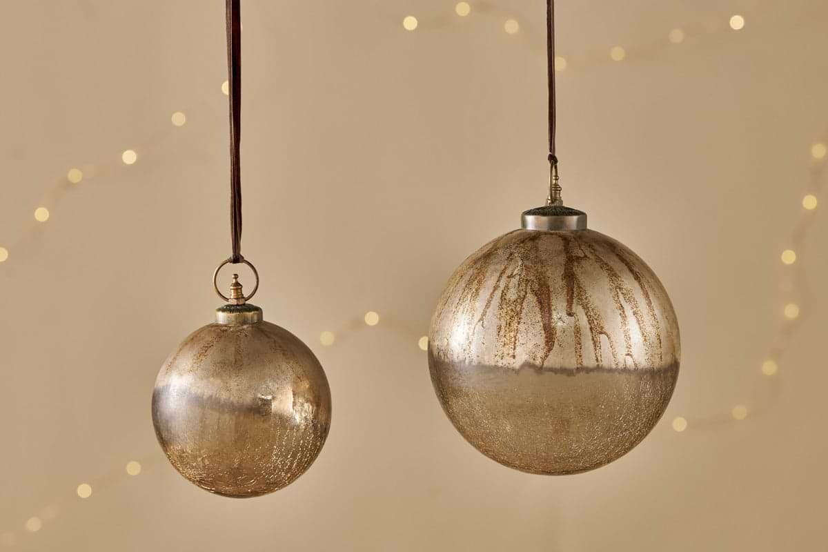 Konara Giant Bauble - Gold Crackle-CHRISTMAS DECORATIONS-Nkuku