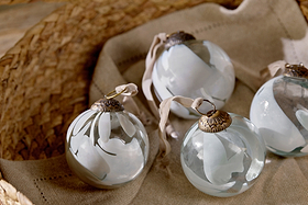 Lohara Baubles - White (Set of 4)-CHRISTMAS DECORATIONS-Nkuku