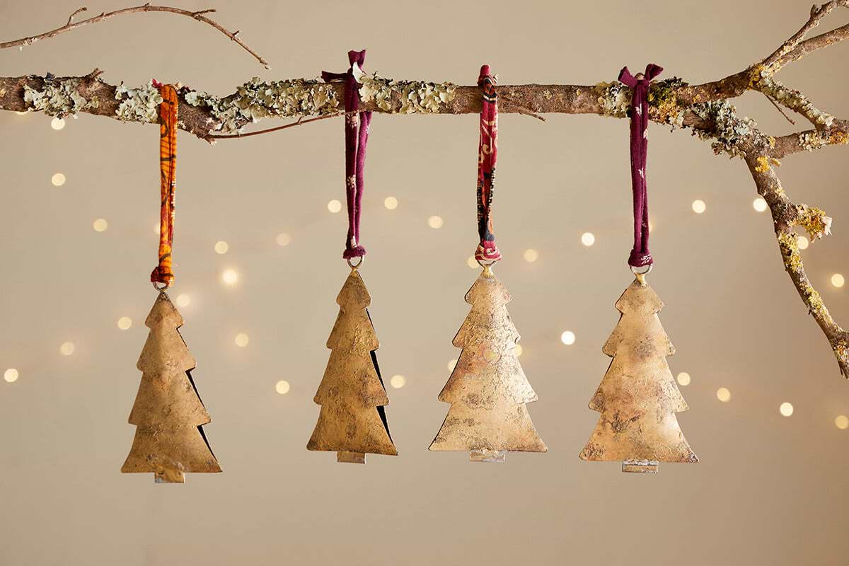 Mishti Tree Baubles - Antique Brass - Large (Set of 4)-CHRISTMAS DECORATIONS-Nkuku