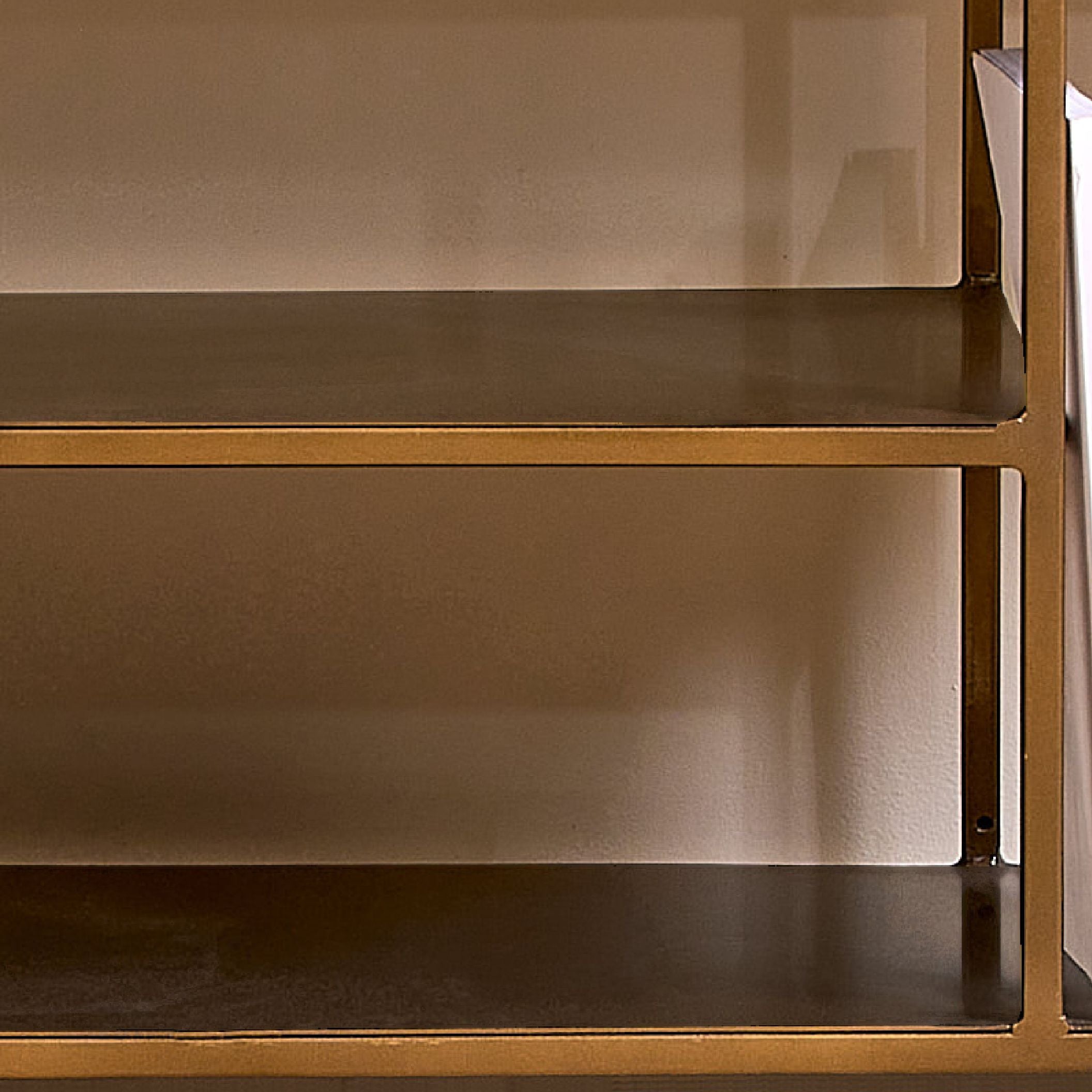 Mahi Media Standing Shelf – Nkuku