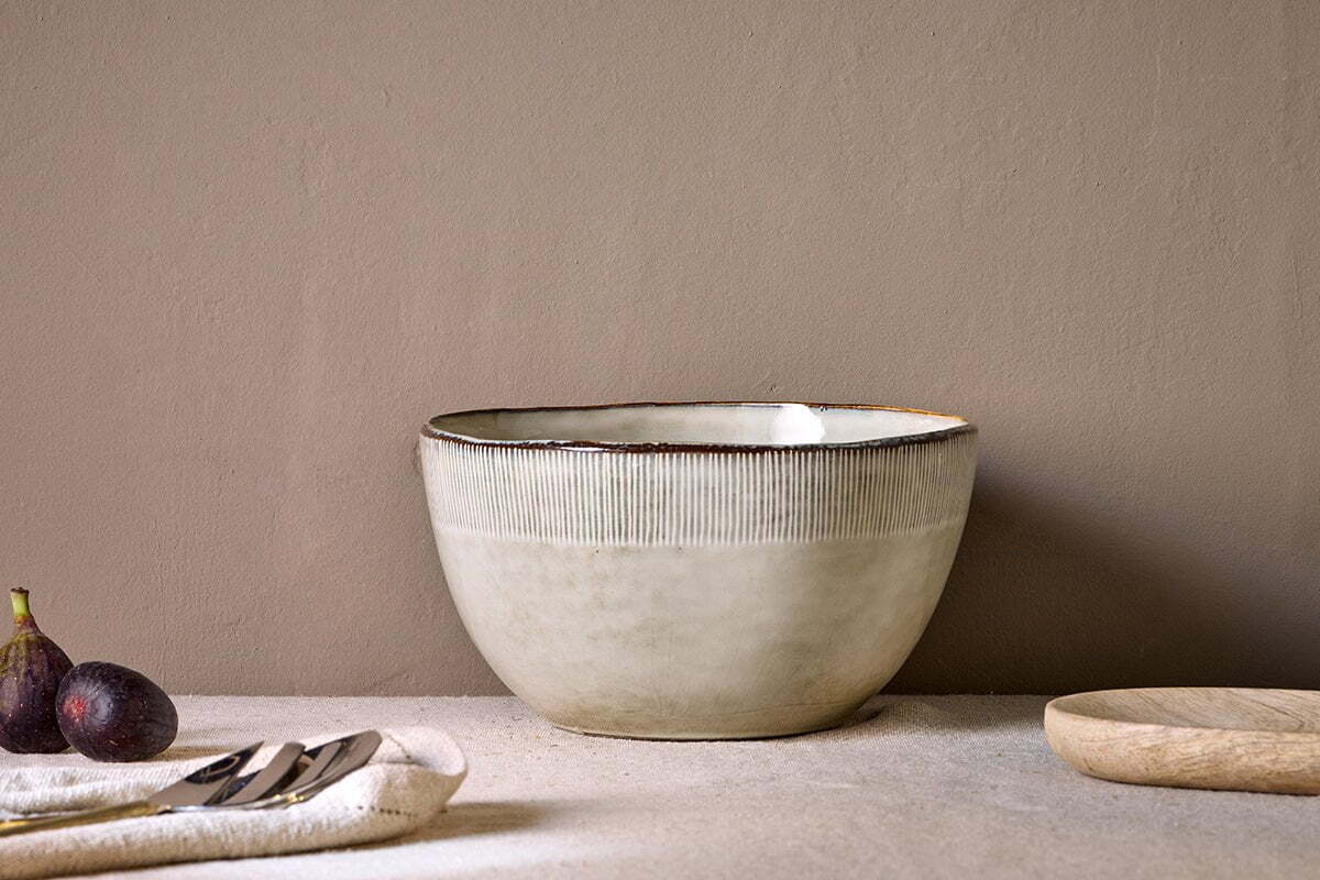 Malia Serving Bowl - Cream-SERVEWARE-Nkuku