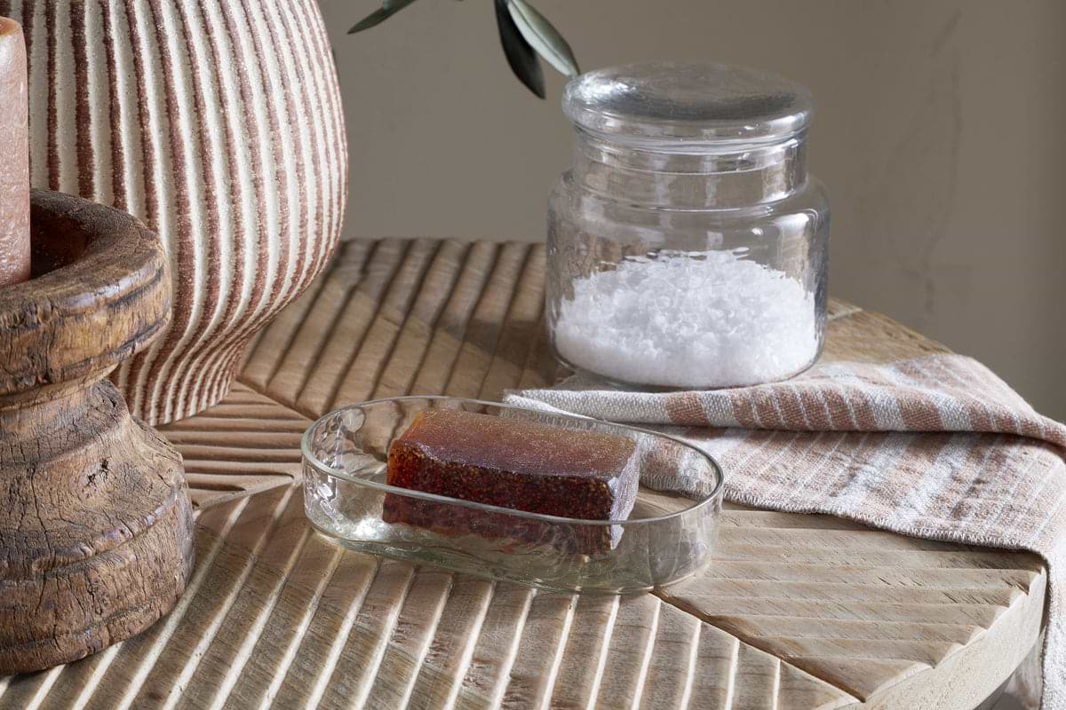 Ilcoso Recycled Hammered Glass Soap Dish - Clear-BATHROOM-Nkuku