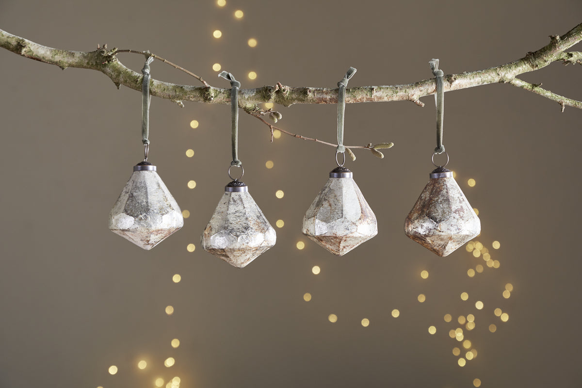 Tuala Baubles - Silver Rust - (Set of 4)-CHRISTMAS DECORATIONS-Nkuku