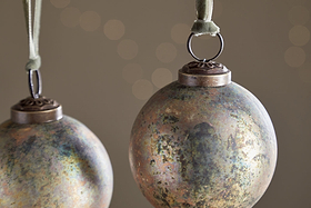 Mavu Baubles - Rustic Bronze & Green - (Set of 4)-CHRISTMAS DECORATIONS-Nkuku