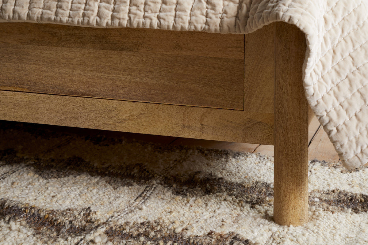 Sri Mango Wood Bed - Natural