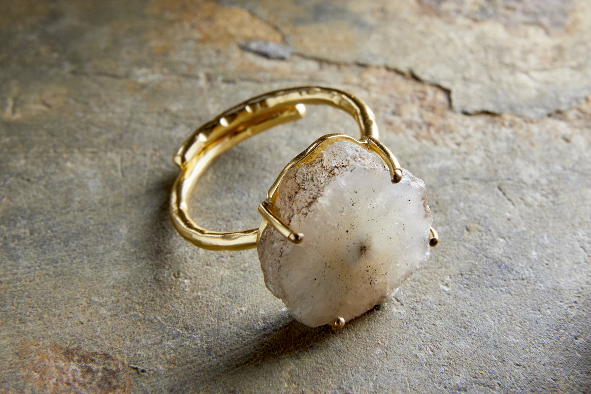 Dveep Solar Quartz Ring - Neutral-GIFTING-Nkuku