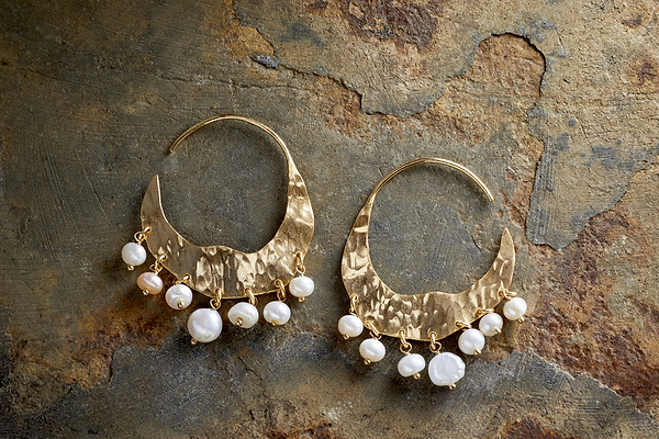 Parahu Pearl Earrings - White-GIFTING-Nkuku