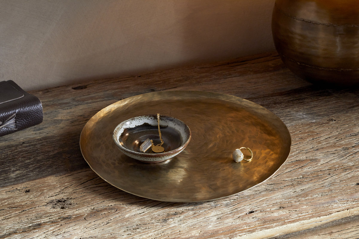 Oorja Round Tray - Brass-DECORATIVE ACCESSORIES-Nkuku