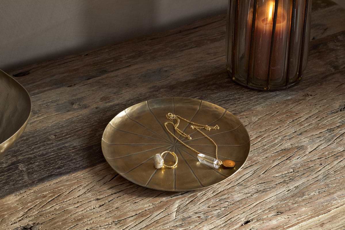 Amai Etched Round Tray - Brass-DECORATIVE ACCESSORIES-Nkuku