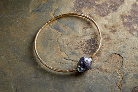 Parahu Grey Pearl Bracelet - Gold-GIFTING-Nkuku