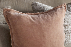 Menmai Velvet Cushion Cover - Dusty Pink - 50 x 50cm-TEXTILES-Nkuku