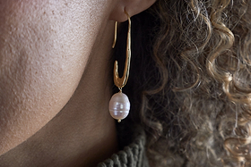 Omi White Pearl Earrings - Gold-GIFTING-Nkuku
