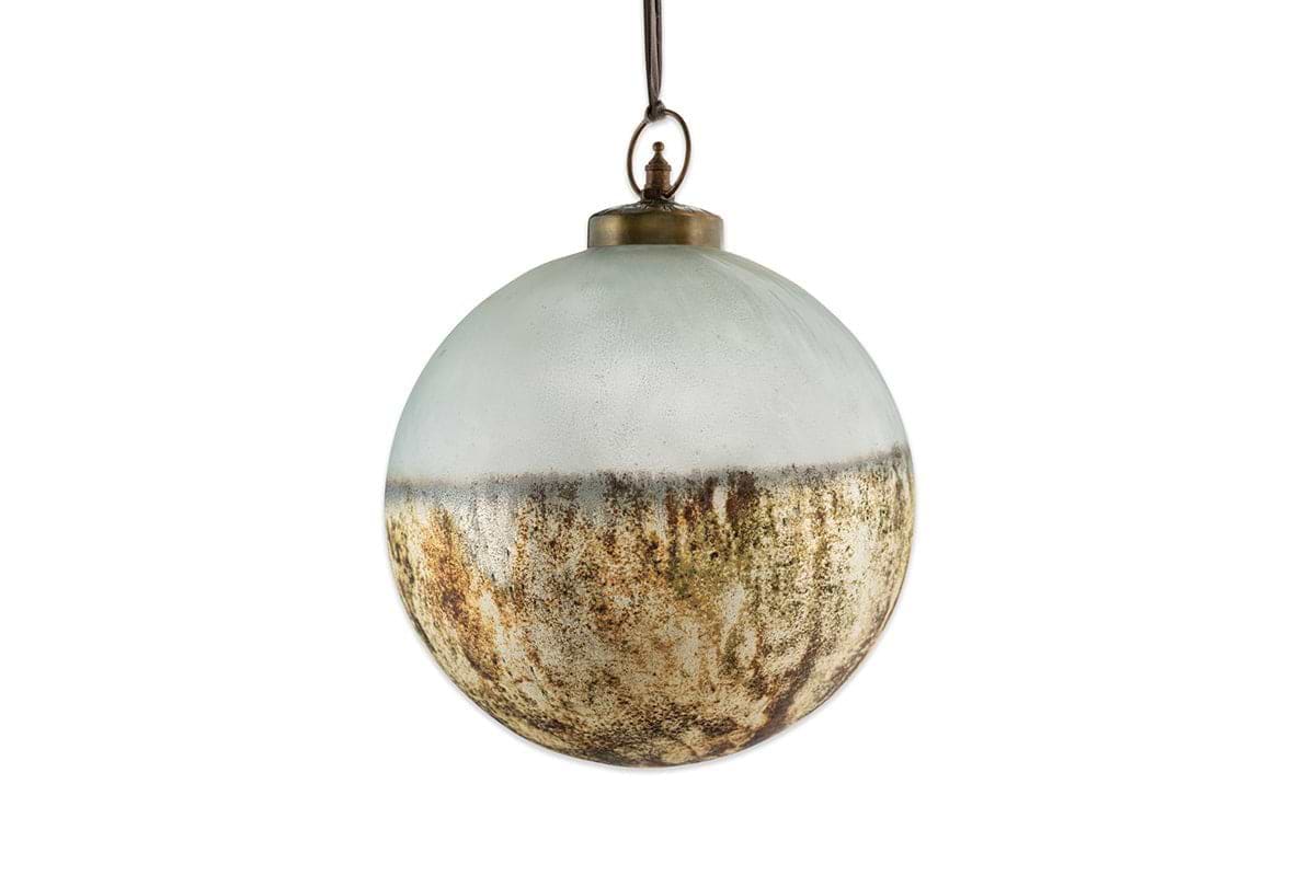 Ngolo Giant Bauble