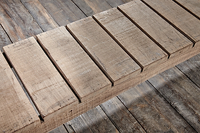 Oso Wooden Bench