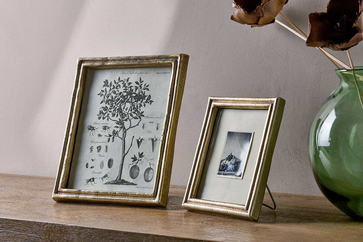 Pambani Photo Frame - Antique Brass-DECORATIVE ACCESSORIES-Nkuku
