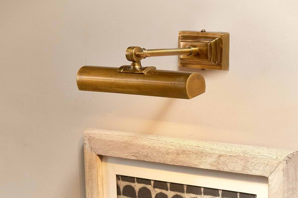 Pania Picture Wall Light