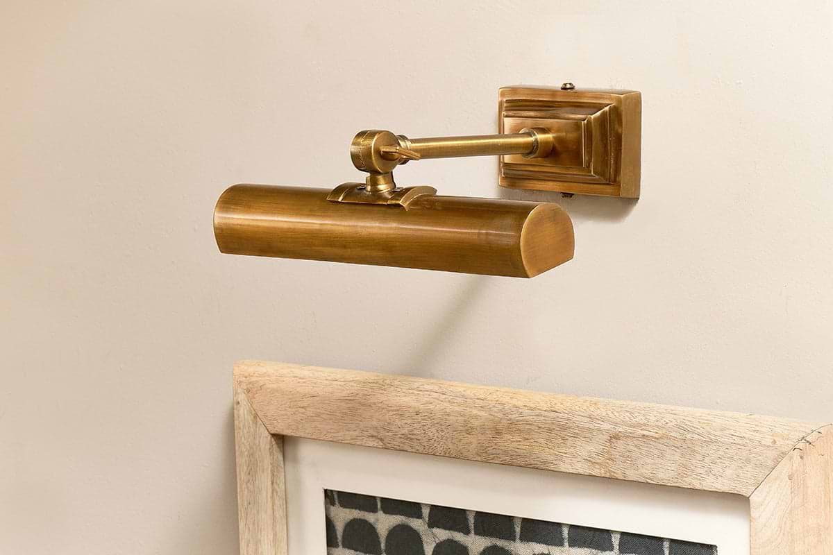 Pania Picture Wall Light