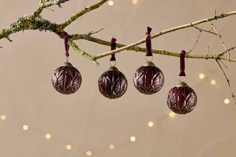Patta Baubles - Burgundy - (Set of 4)-CHRISTMAS DECORATIONS-Nkuku