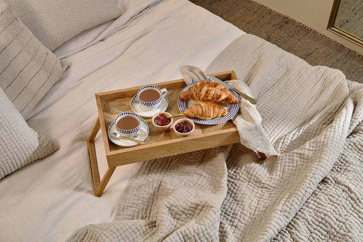 Pawi Mango Wood Breakfast Tray-SERVEWARE-Nkuku