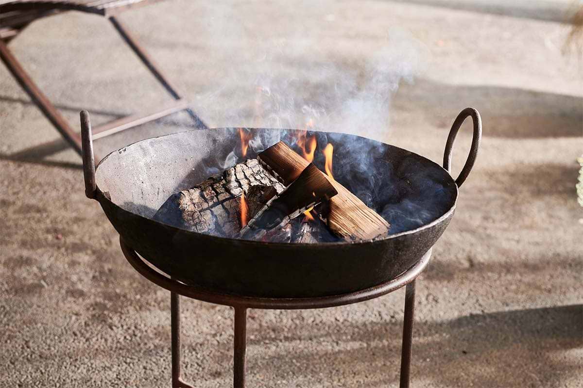 Reclaimed Iron Kadai With Grill - Small