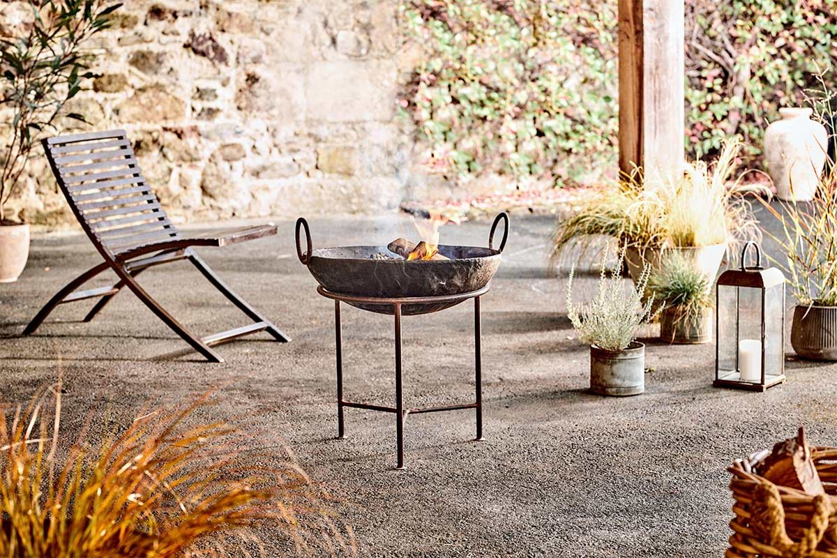 Reclaimed Iron Kadai With Grill - Small-GARDEN-Nkuku