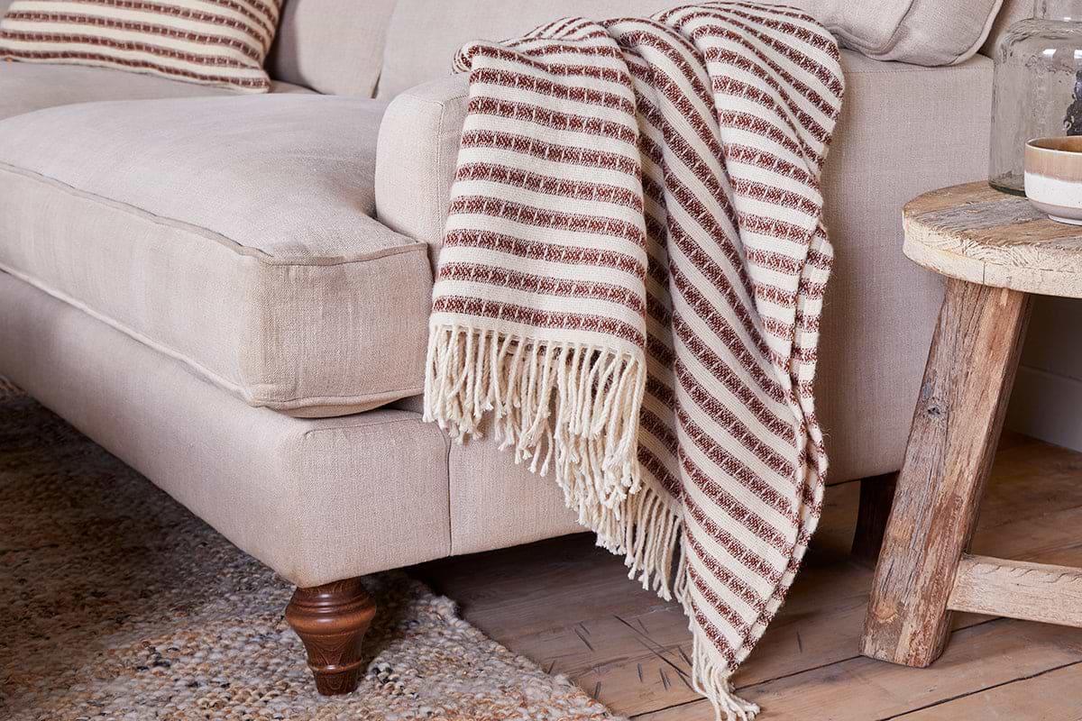 Sanval Wool Throw - Burgundy