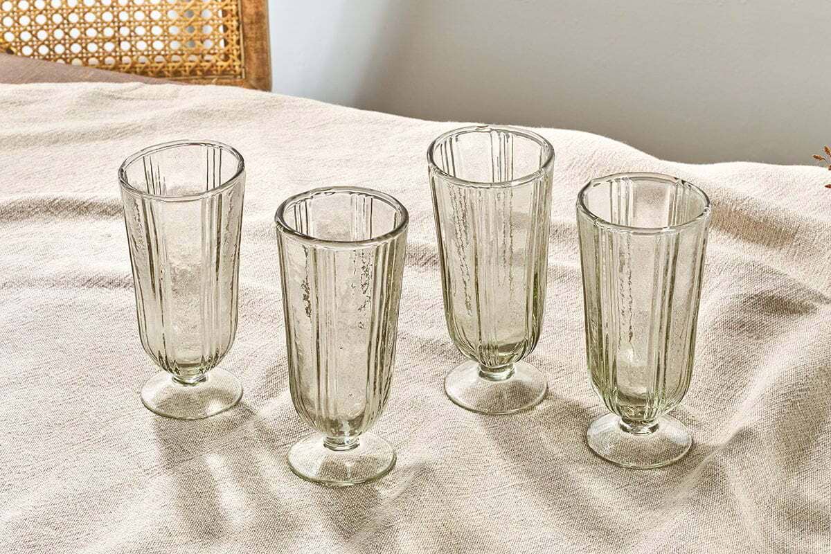 Sigiri Tall Wine Glass - Clear - (Set of 4)-GLASSWARE-Nkuku